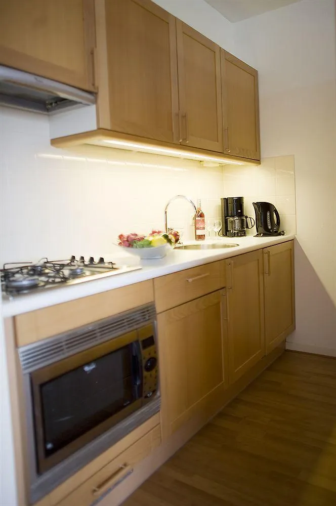 Htel Serviced Apartments Amstelveen 0*,